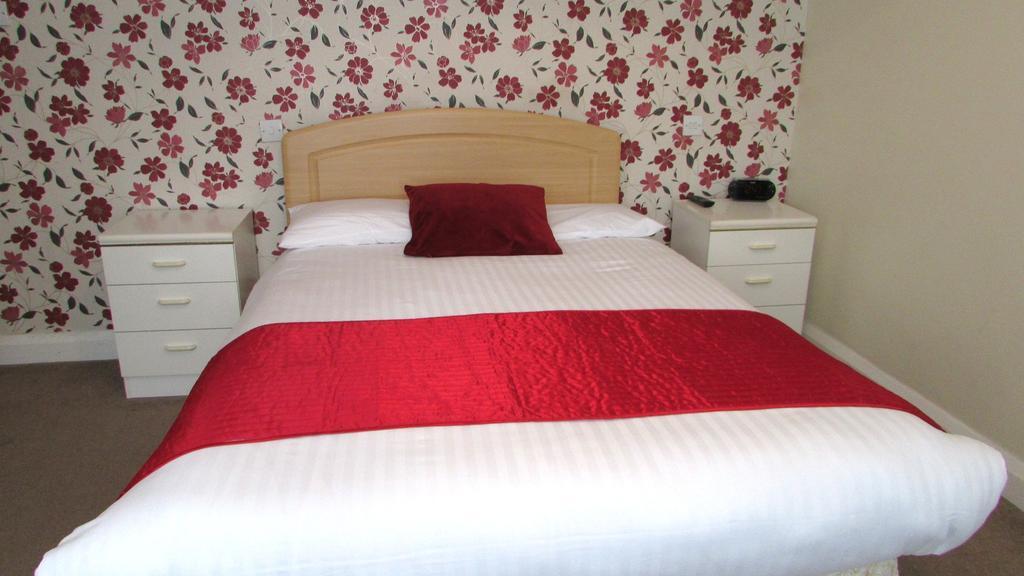Rhondda Bed And Breakfast Harrow Bagian luar foto